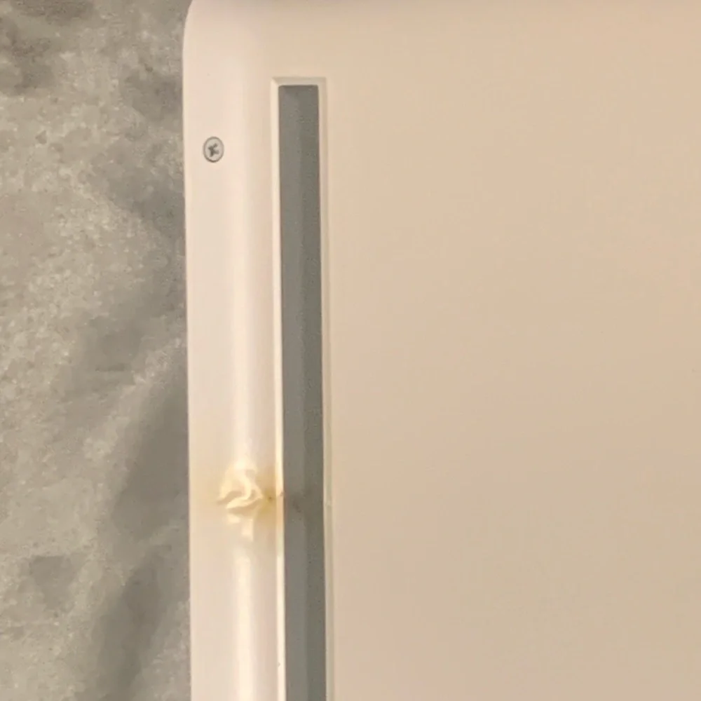 White HP Laptop